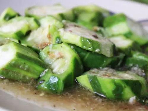 云南吃瓜吃虫,挑战味蕾极限，吃瓜吃虫的神秘之旅