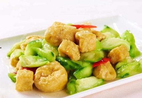 云南吃瓜吃虫,挑战味蕾极限，吃瓜吃虫的神秘之旅