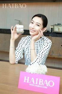 女书记吃瓜现场,揭秘官场八卦背后的真相