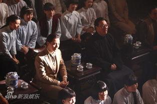 穿越民国吃瓜看戏40,穿越时空的吃瓜看戏之旅