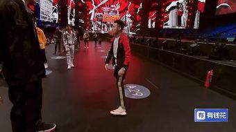 巅峰派对变吃瓜现场,明星互动成焦点