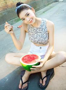 吃瓜萌妹特效,揭秘娱乐圈幕后那些事儿