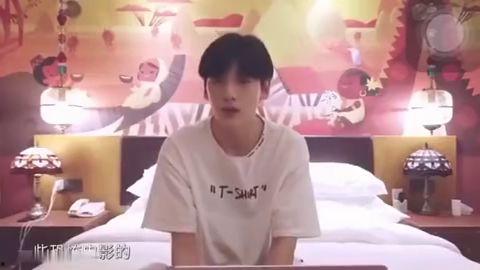吃瓜学生视频,学生视频中的趣味瞬间