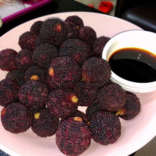 带你吃瓜奇葩片,那些让人捧腹大笑的“吃瓜”奇观电影
